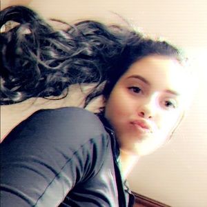 Meet your Posher, Kyla